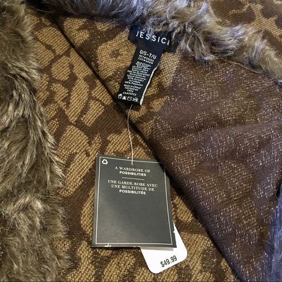 NWT Leopard print shawl - Picture 4 of 7